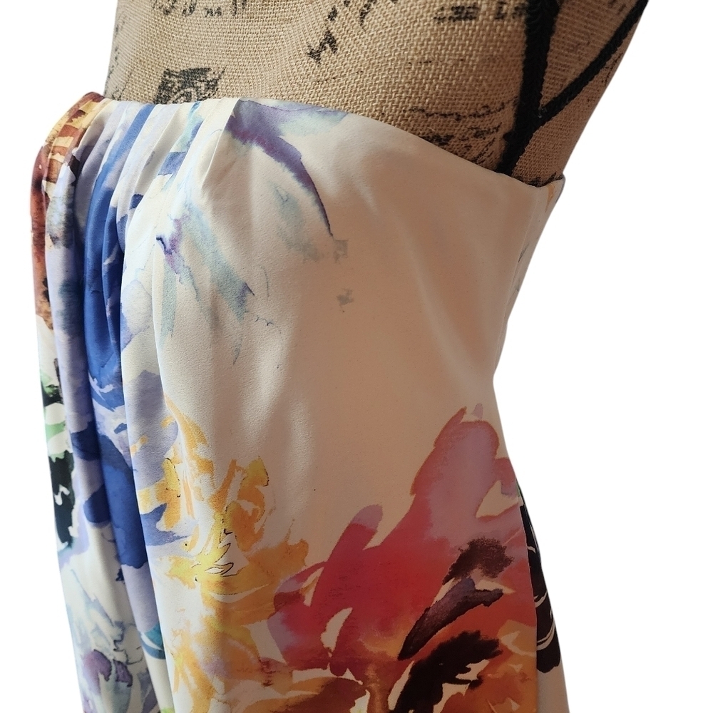 Nicole Miller Sleeveless Mini Lined Floral Watercolor Dress - 10 - Picture 2 of 13